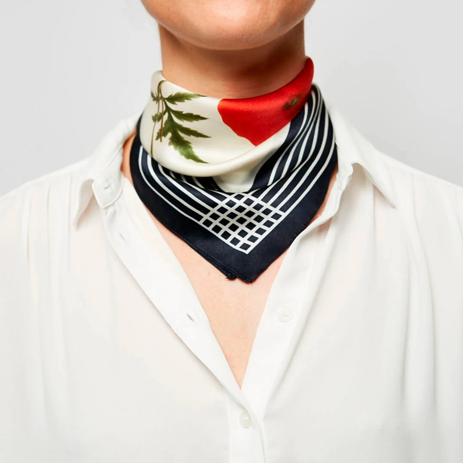 Flora Danica silketørklæde 53 x 53 cm - Image 5