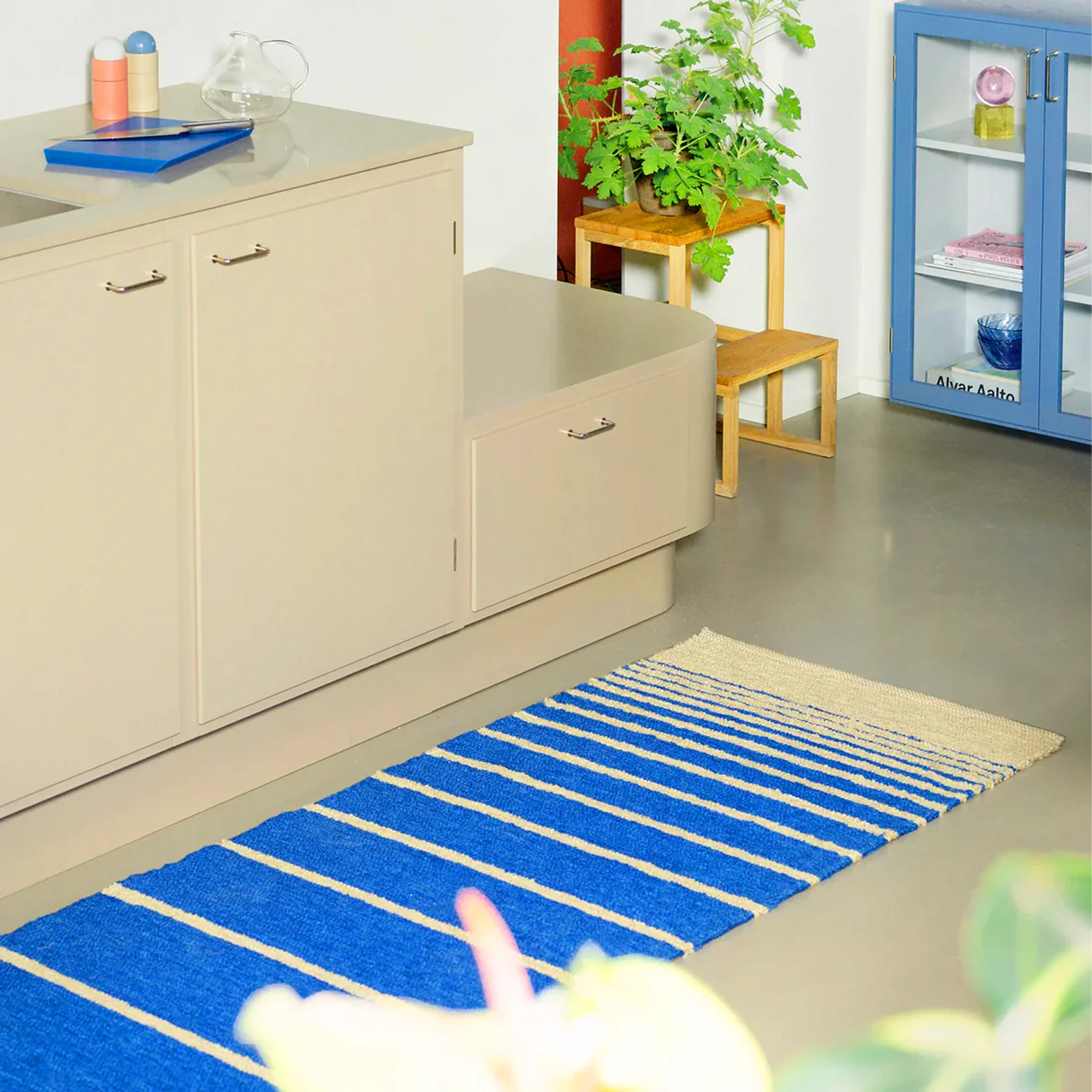 Løber – Clear Blue Rug 1 - Image 2